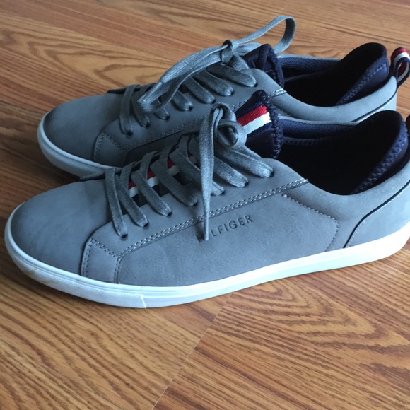 Shoes - Picture 2 of 2